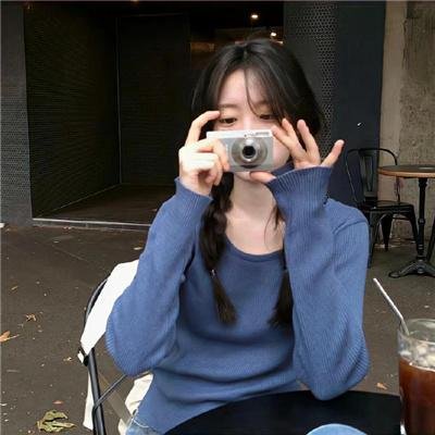 左轮百合